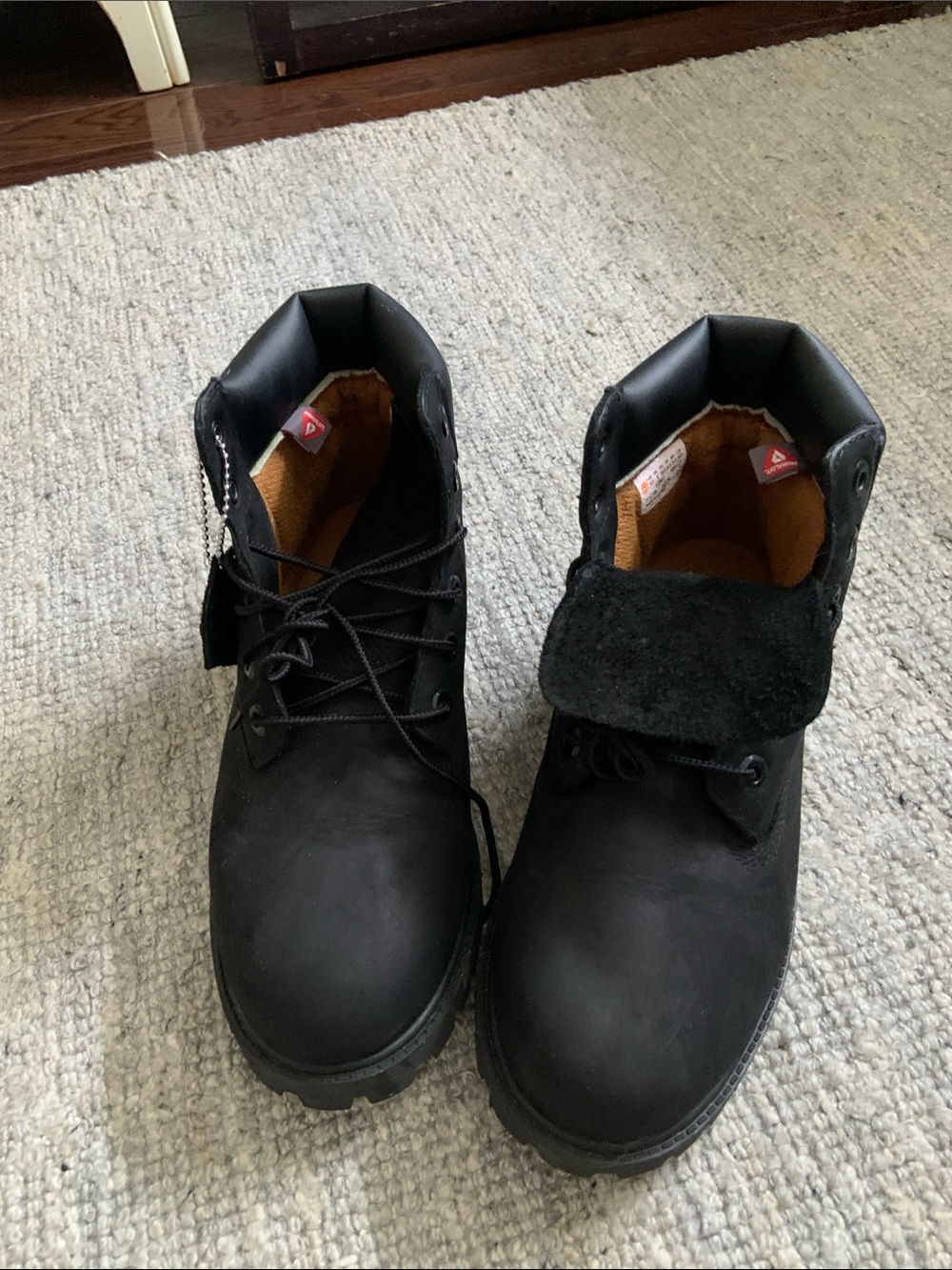 Timberland Black Lace-Up Work Boots with Fold-Over Collar